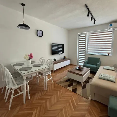 At Apartment Bitola Exterior photo